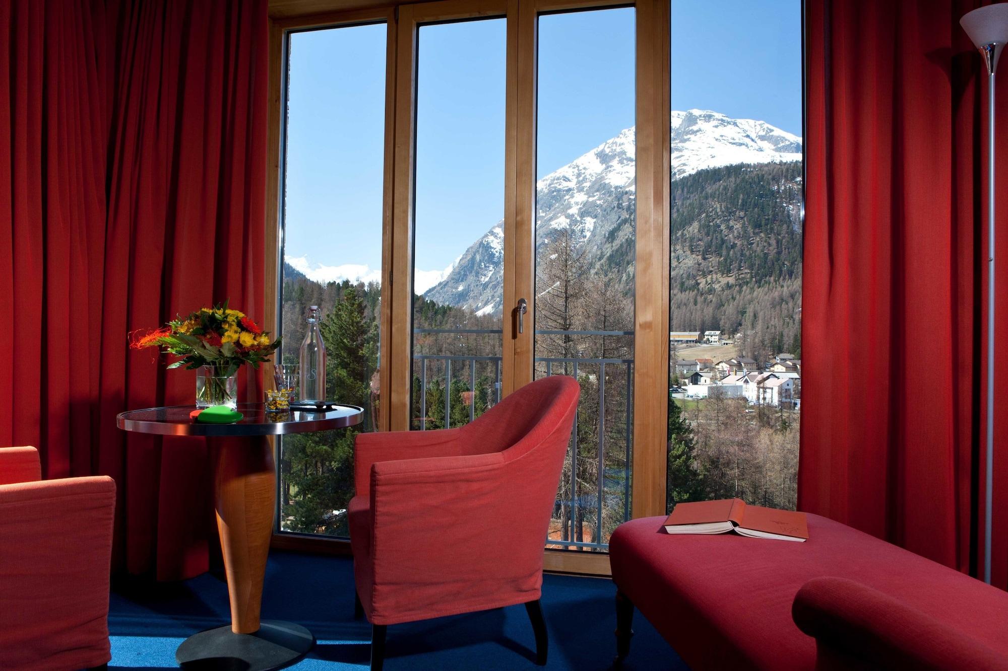 Hotel Saratz ปอนเตรสซีนา ภายนอก รูปภาพ