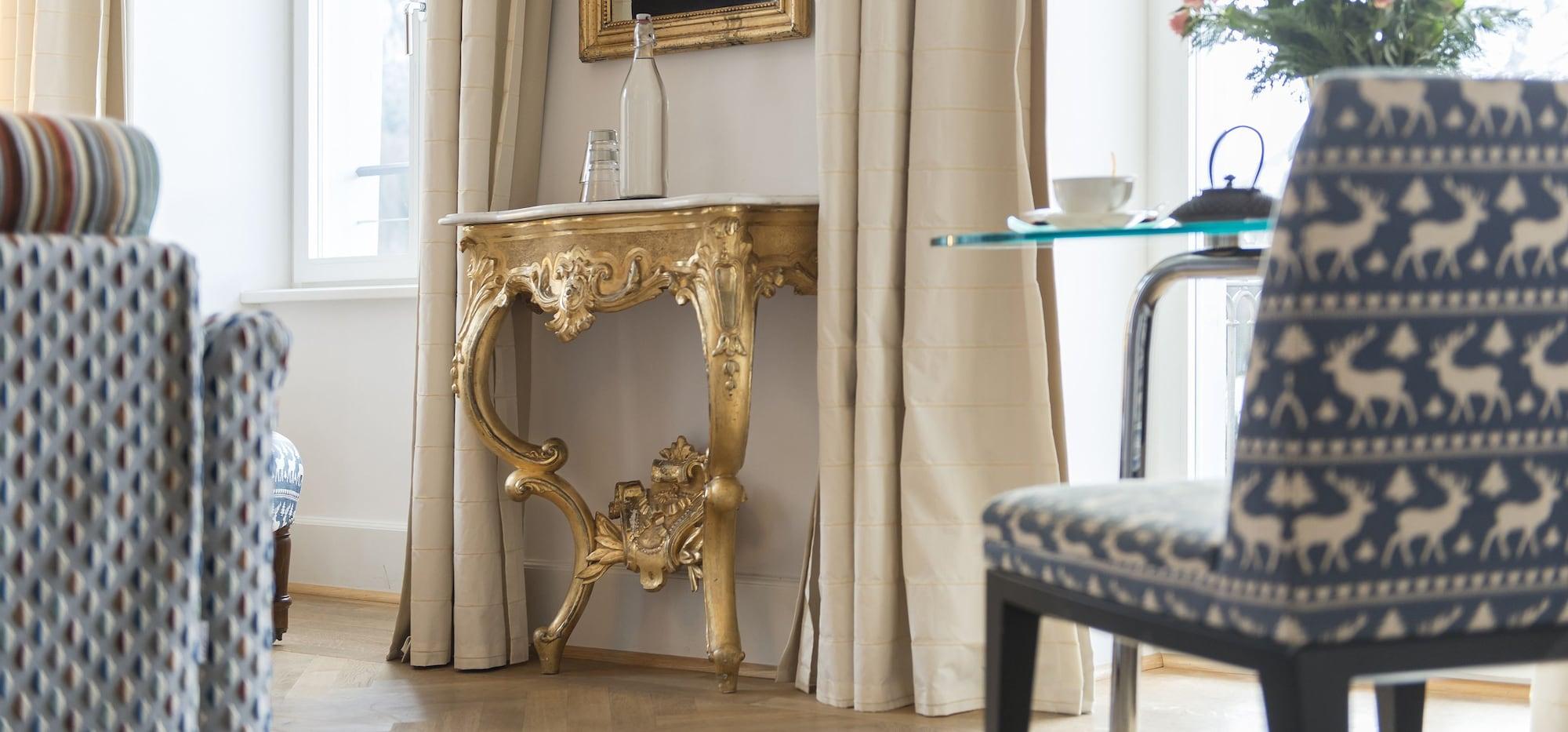 Hotel Saratz ปอนเตรสซีนา ภายนอก รูปภาพ