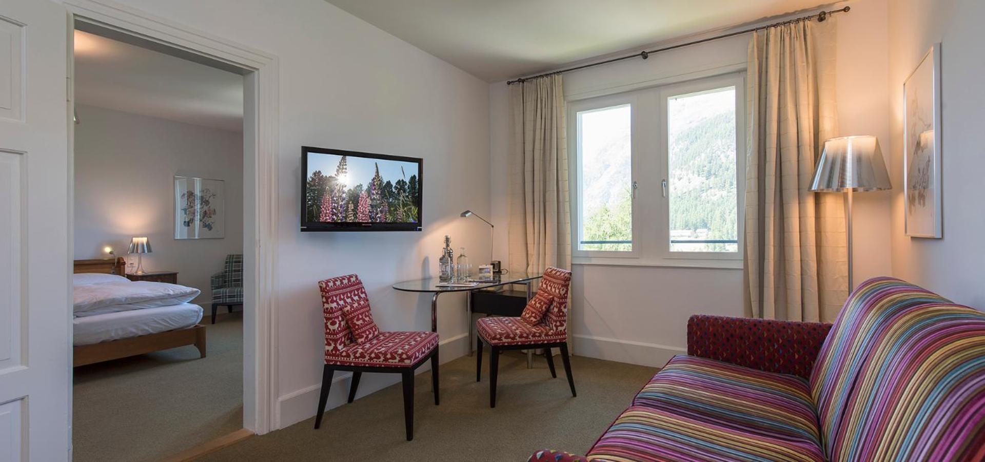 Hotel Saratz ปอนเตรสซีนา ภายนอก รูปภาพ