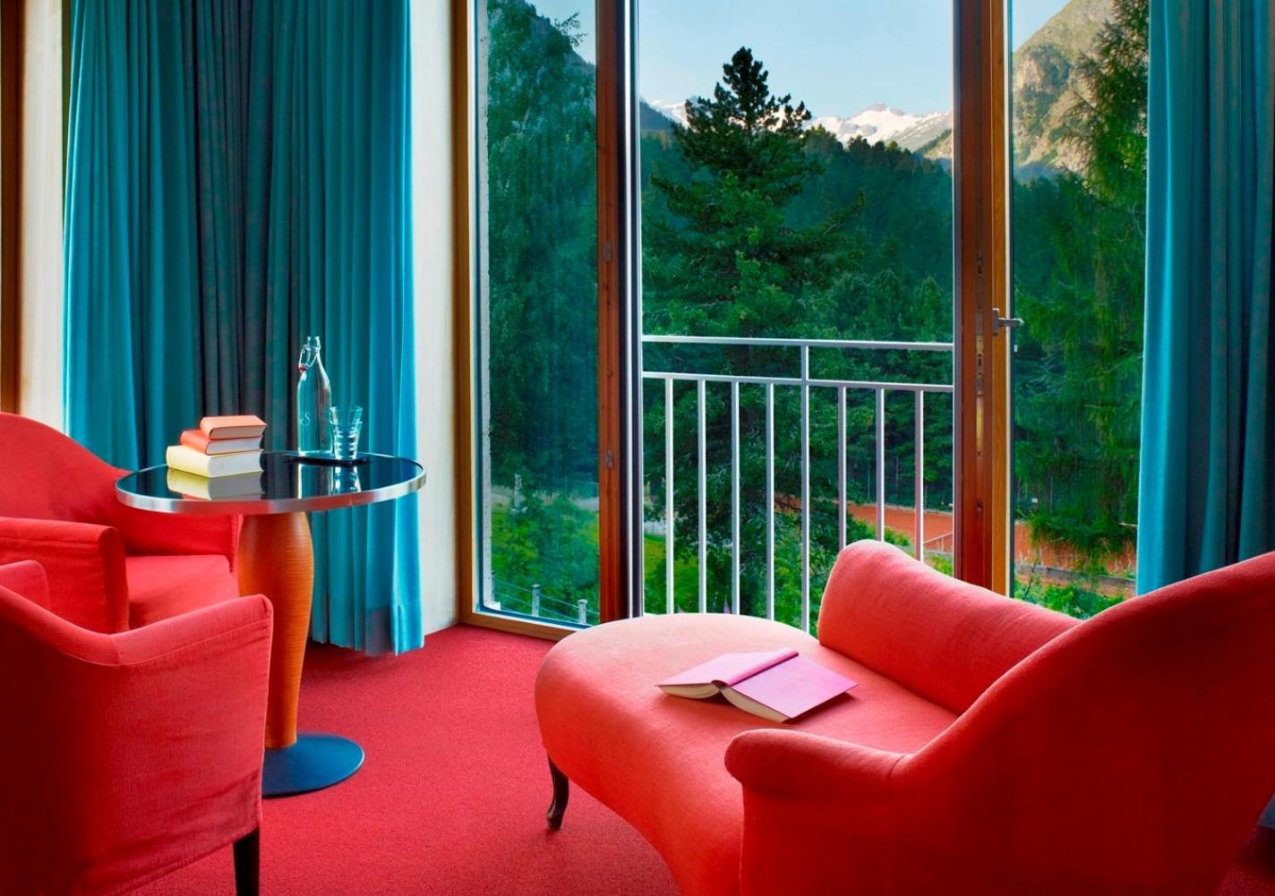 Hotel Saratz ปอนเตรสซีนา ภายนอก รูปภาพ