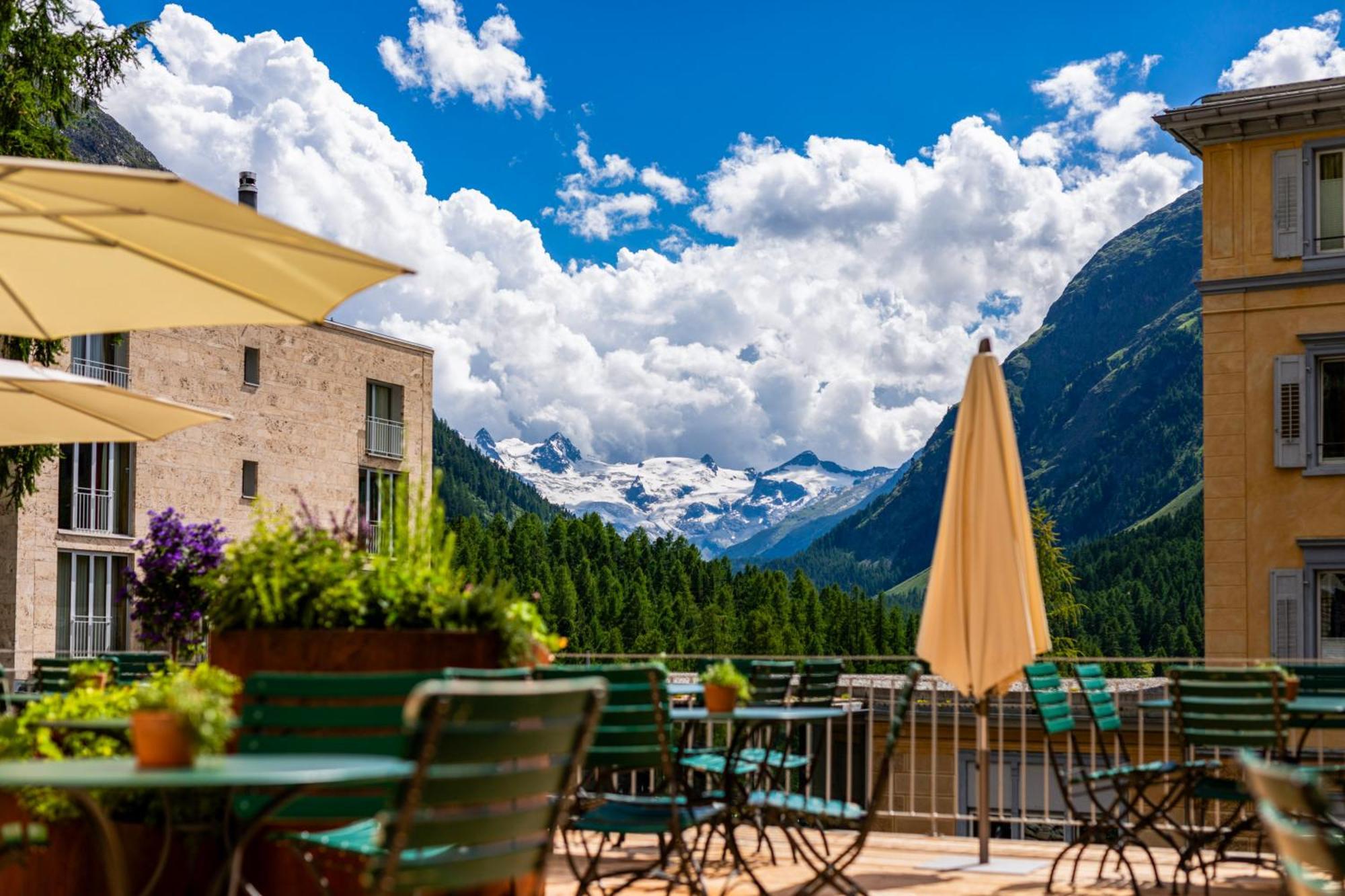 Hotel Saratz ปอนเตรสซีนา ภายนอก รูปภาพ